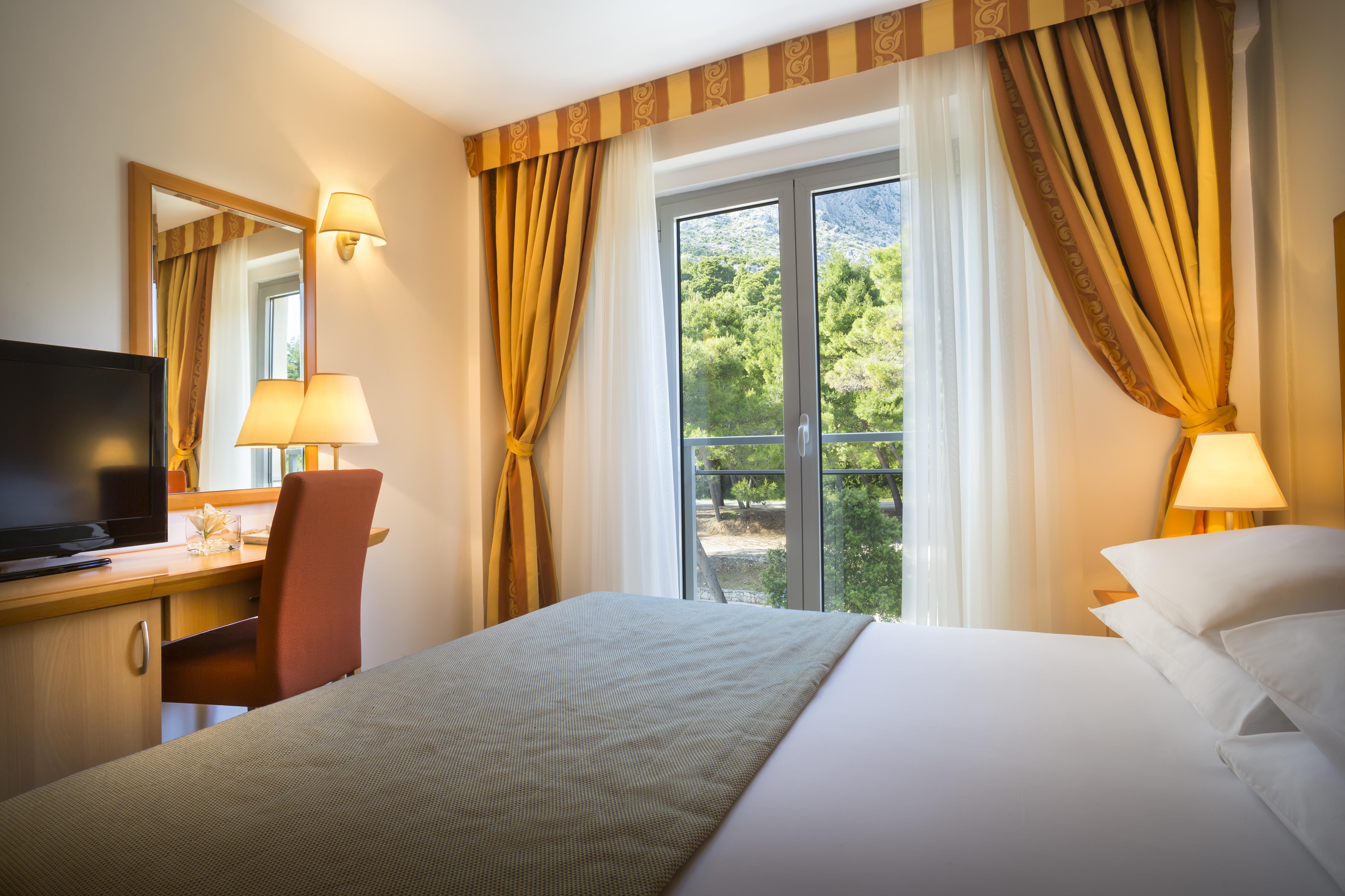 Aminess Vival Grand Azur Hotel โอเรบิก ภายนอก รูปภาพ