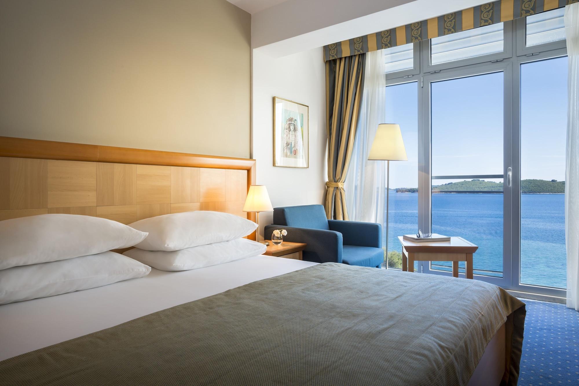 Aminess Vival Grand Azur Hotel โอเรบิก ภายนอก รูปภาพ