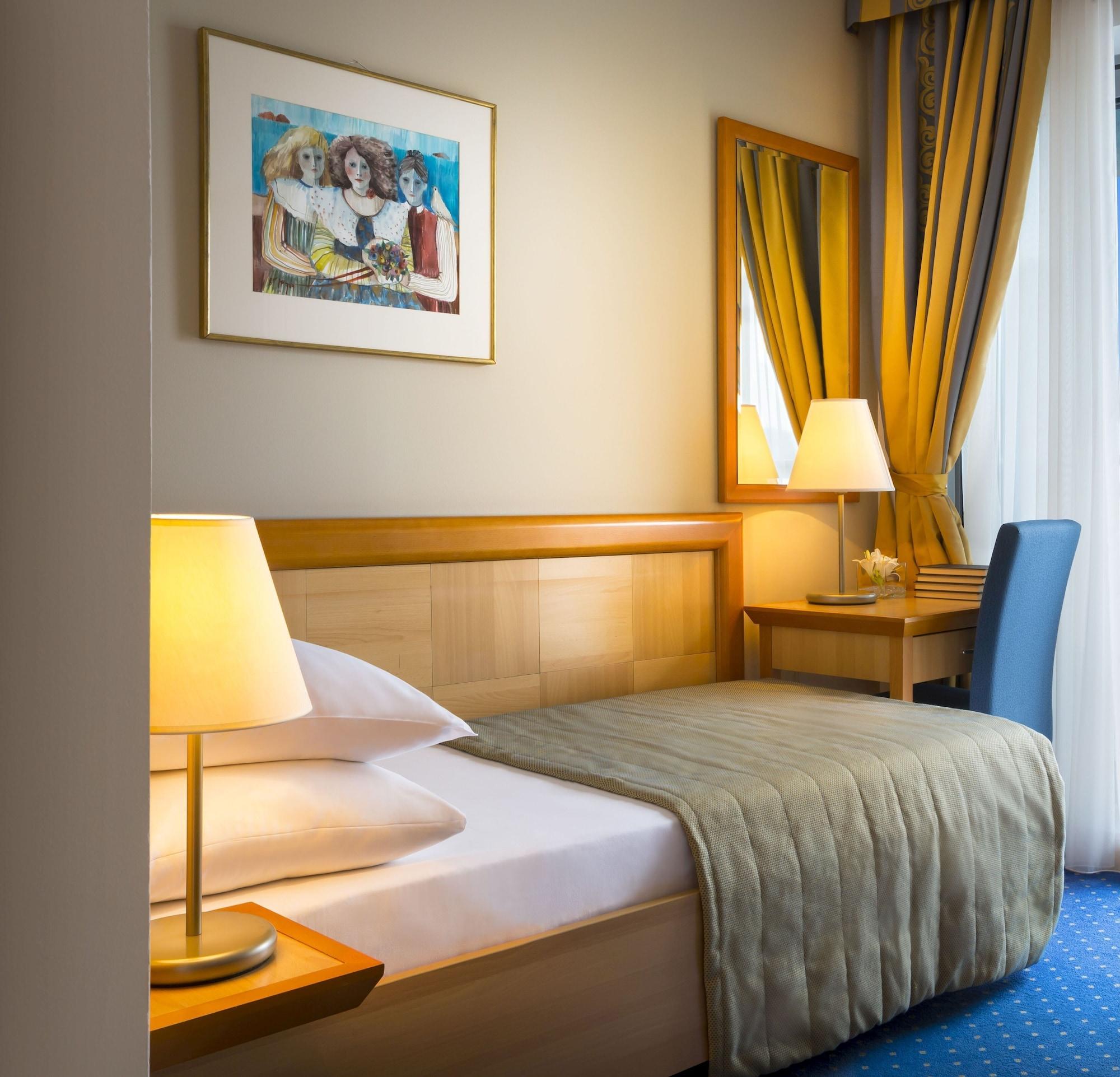 Aminess Vival Grand Azur Hotel โอเรบิก ภายนอก รูปภาพ